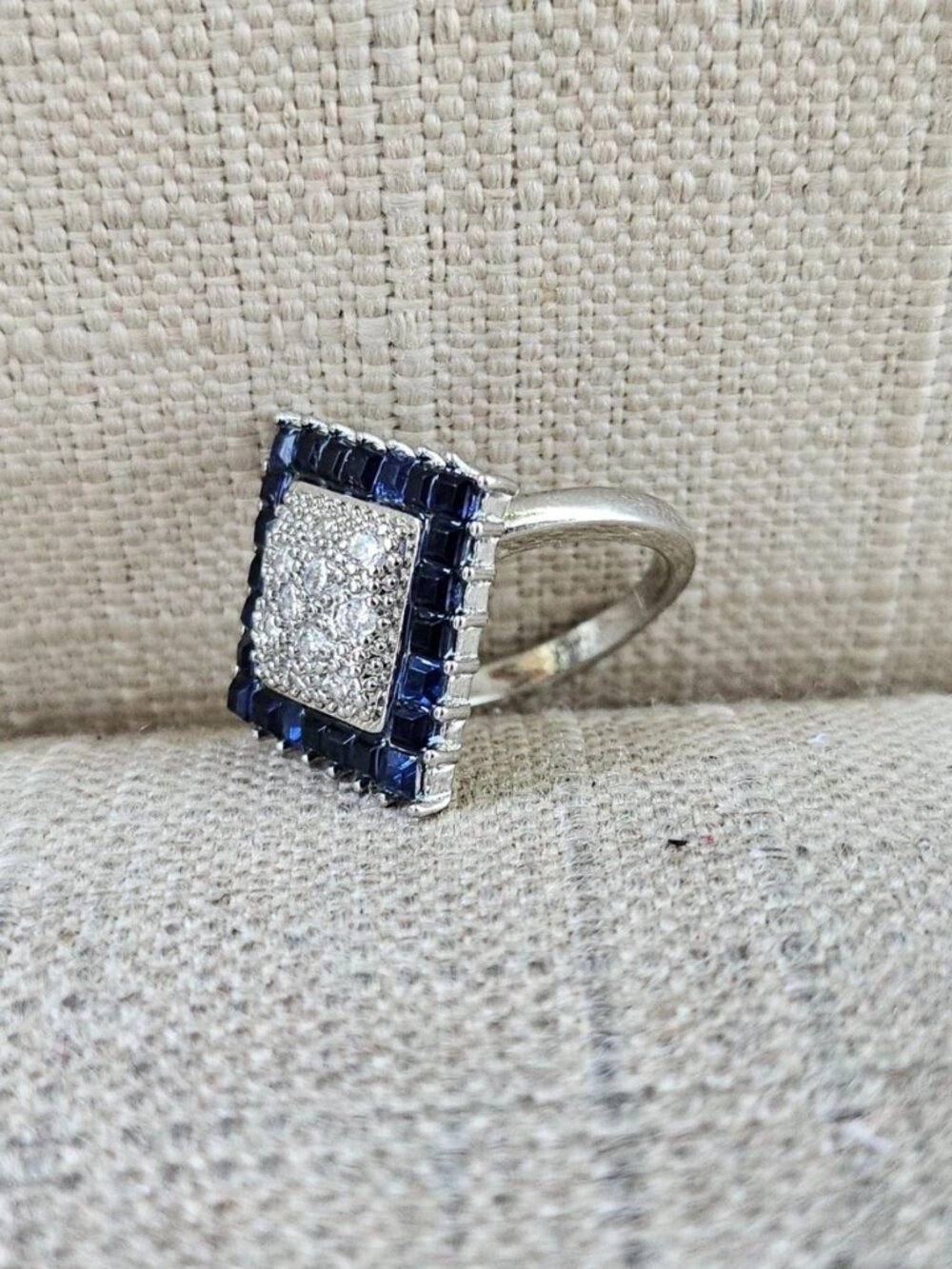 Women Fashion Jewelry Blue Crystals Accent Silver Tone Fashion Jewelry Size - Picture 9 of 12